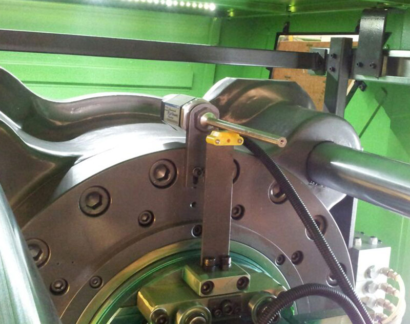 qq二维码叫小妹-同城包小妹私人电话号码